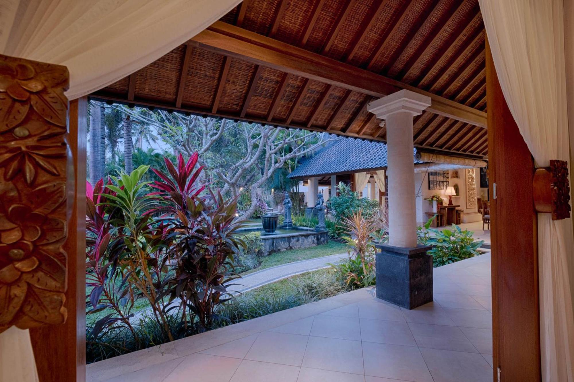 Kutus Kutus Saba Beach Villa Yogyakarta Exteriér fotografie