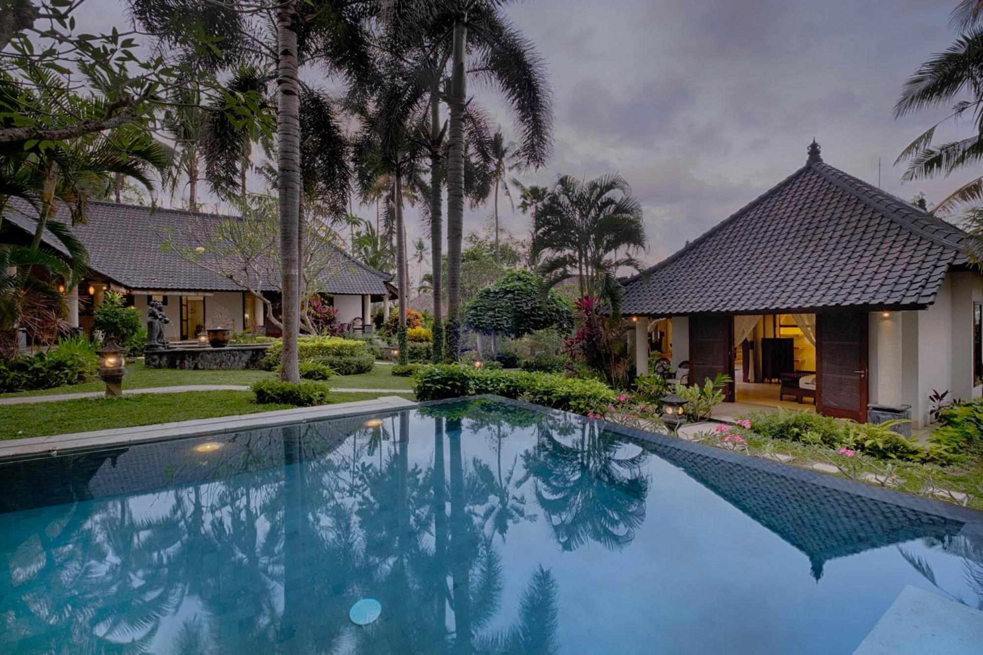 Kutus Kutus Saba Beach Villa Yogyakarta Exteriér fotografie