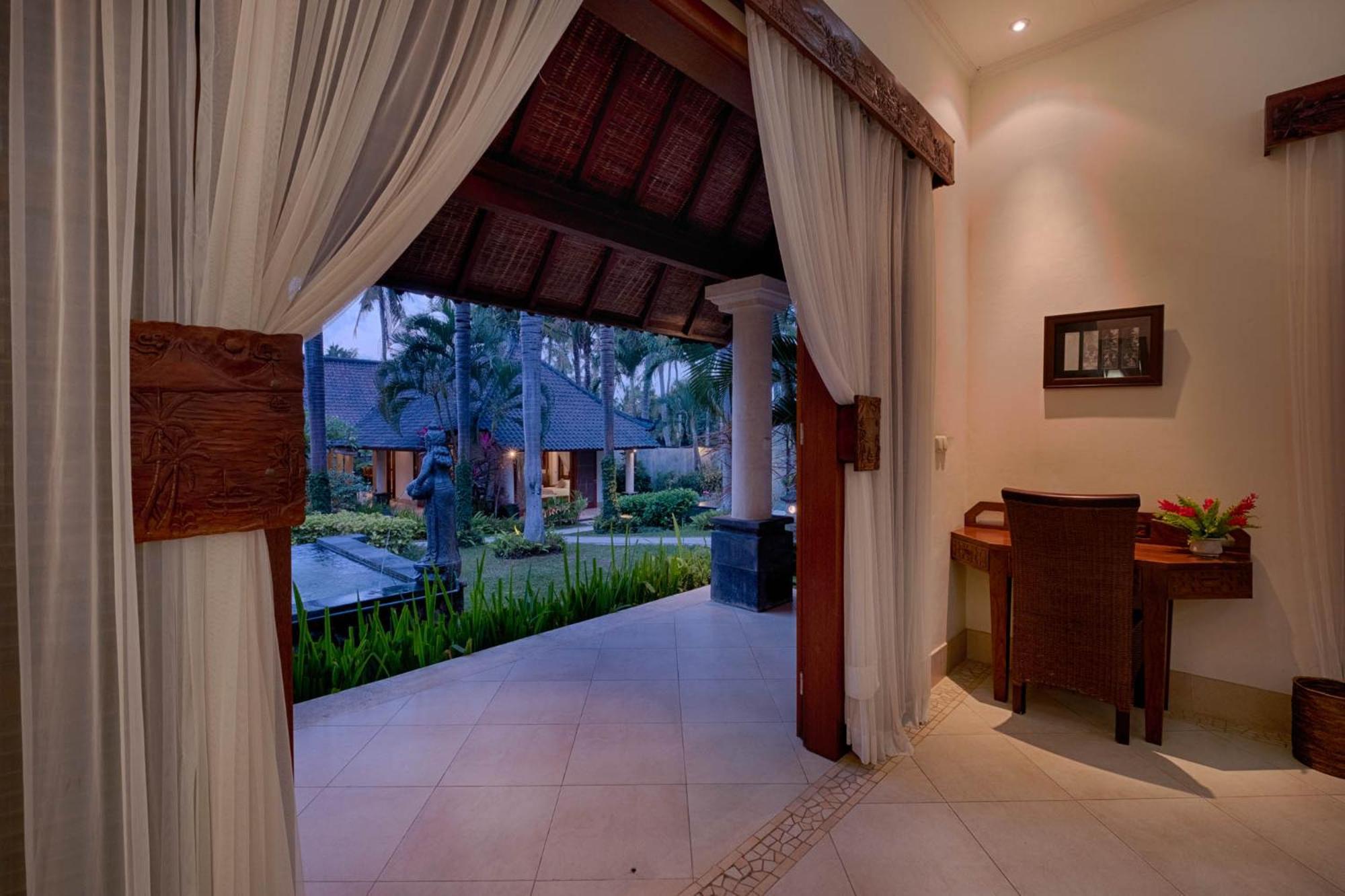 Kutus Kutus Saba Beach Villa Yogyakarta Exteriér fotografie