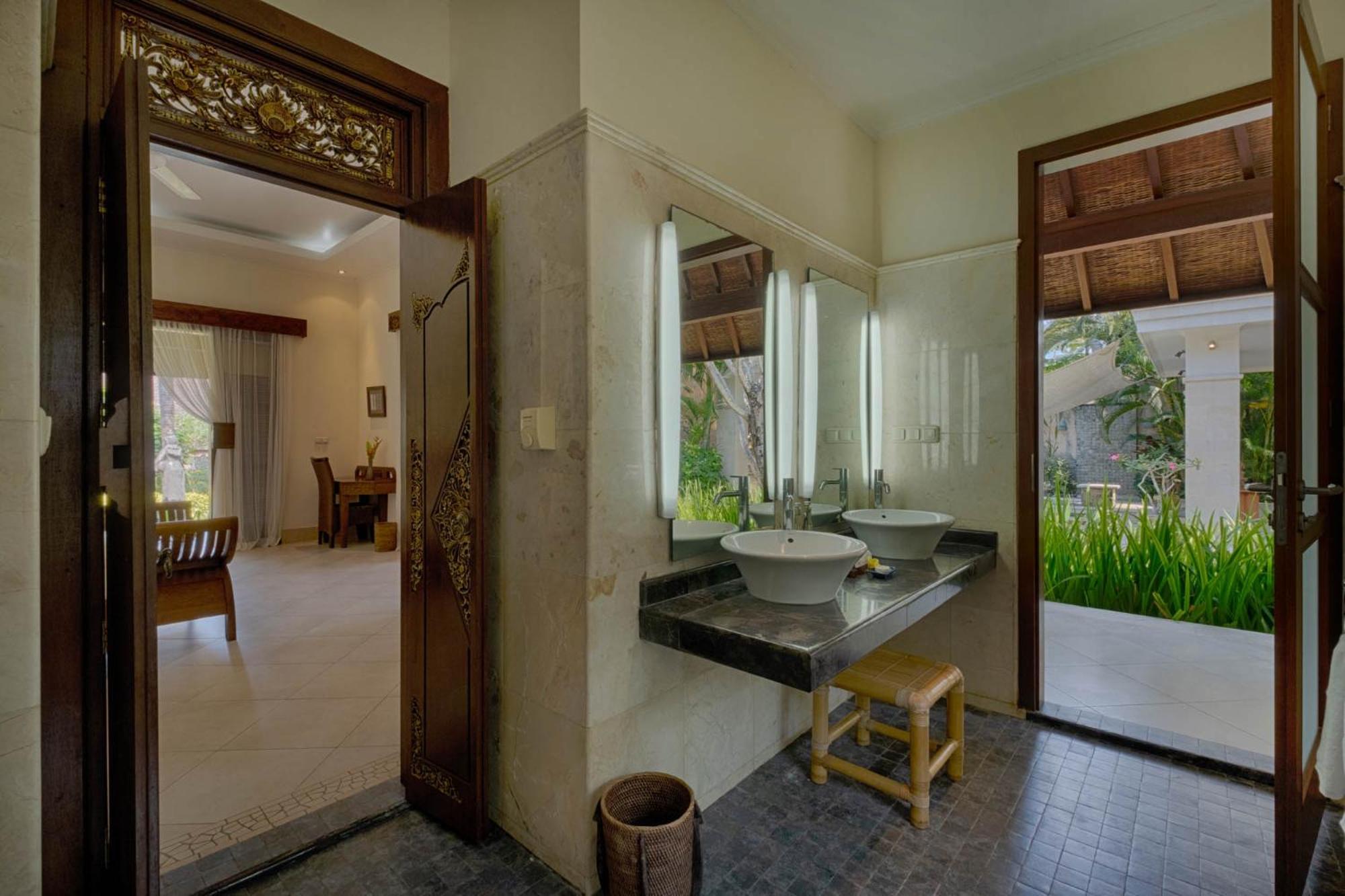 Kutus Kutus Saba Beach Villa Yogyakarta Exteriér fotografie